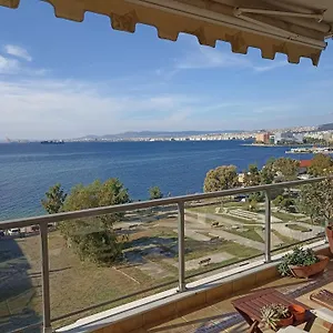 https://the-cruiseflat.hotels-of-thessaloniki.com