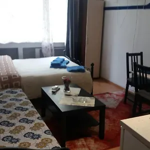 https://ano-ladadika.hotels-of-thessaloniki.com