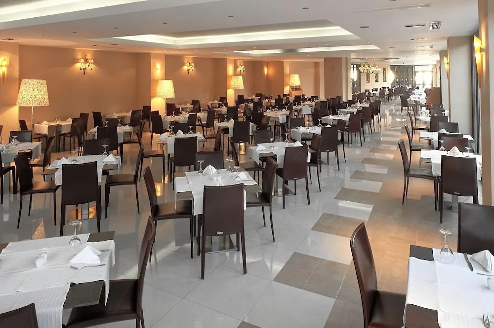 Istion Club & Spa Nea Poteidaia 5*,