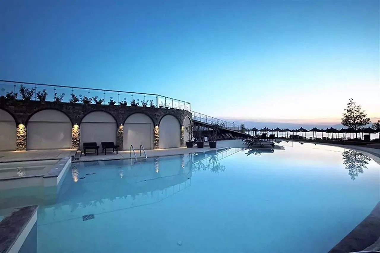 Istion Club & Spa Nea Poteidaia Hotel